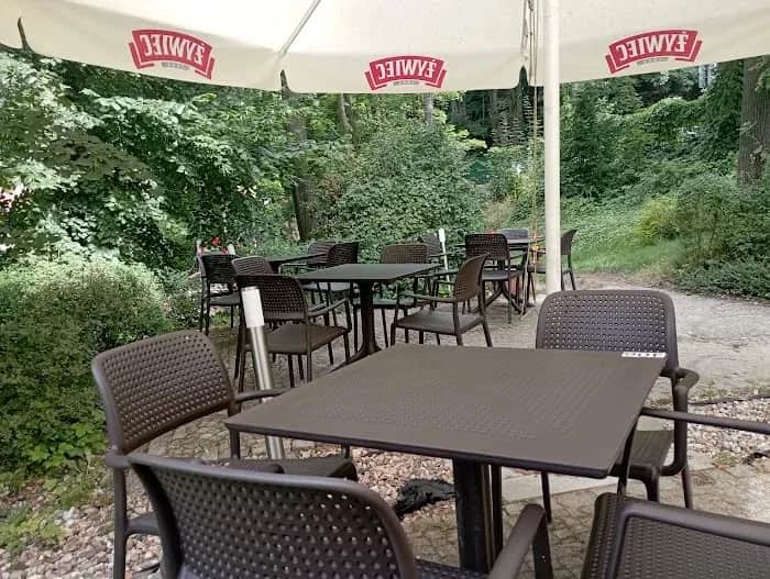 Gdzie zjeść w Wałbrzychu? Odkryj najlepsze restauracje i smaki