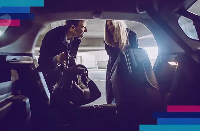 Ile kosztuje transfer z lotniska do hotelu? Ceny, opcje i porady