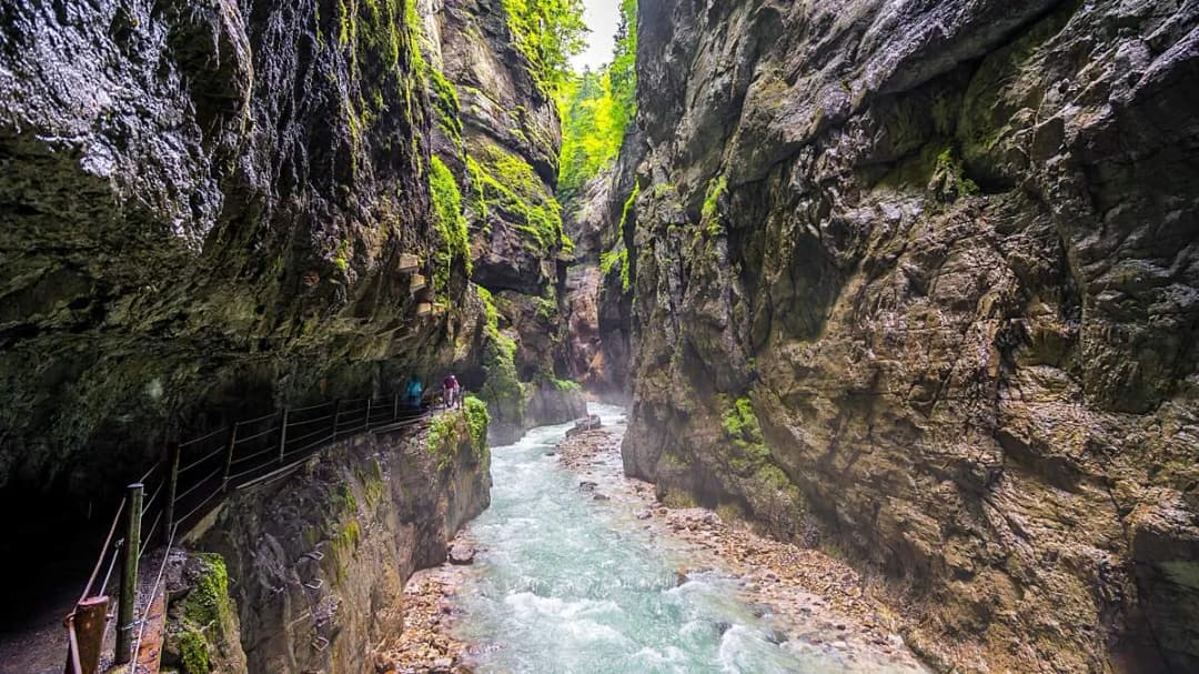Najlepsze atrakcje w Garmisch-Partenkirchen, które musisz zobaczyć